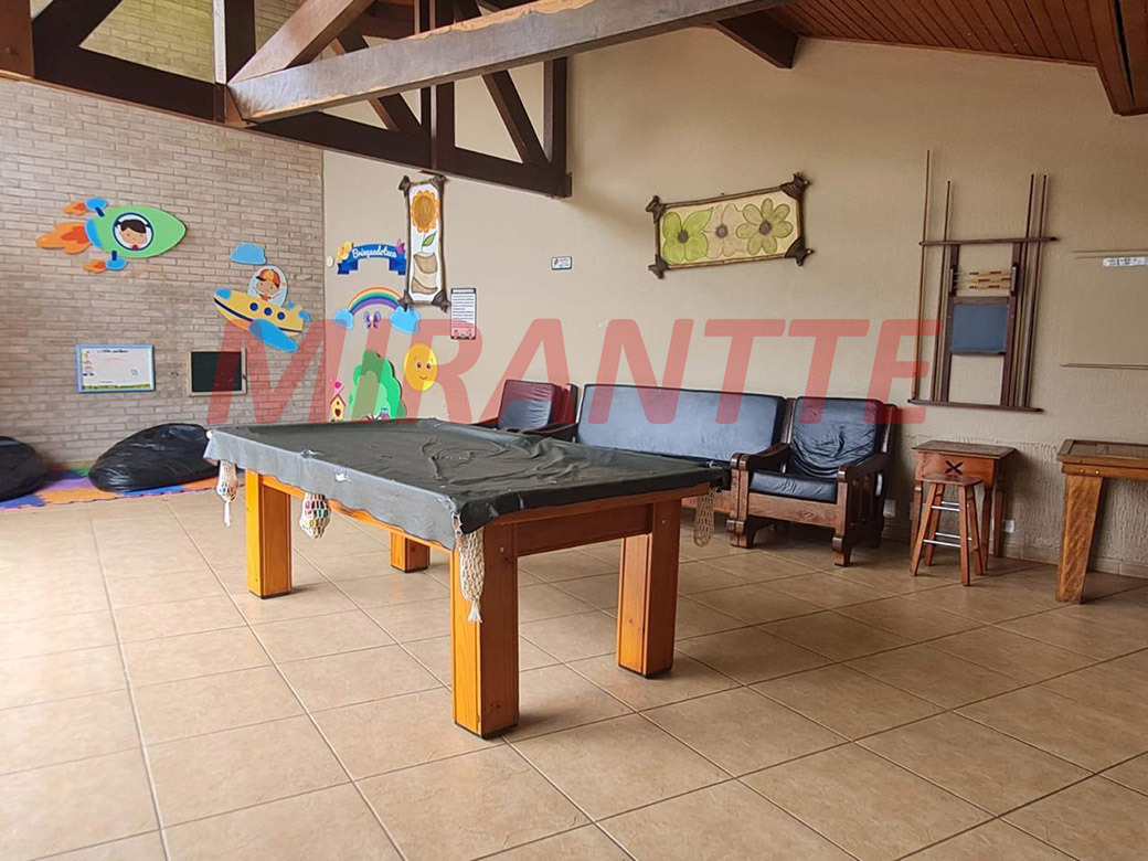 Cond. fechado de 115m² com 3 quartos em Horto Florestal