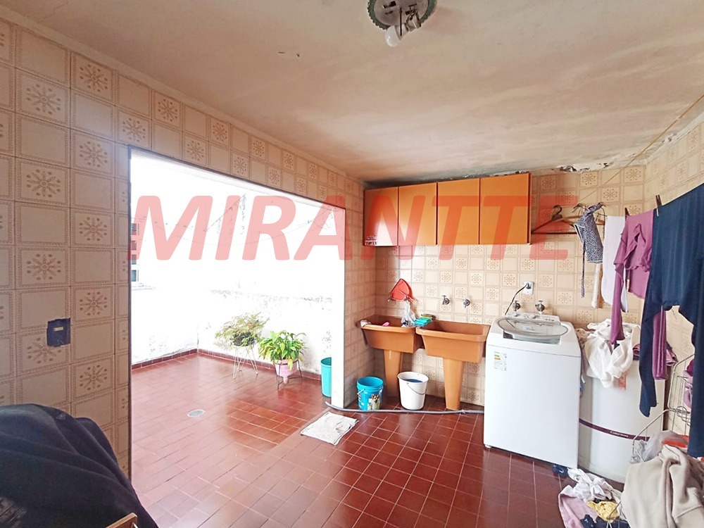 Sobrado de 219m² com 3 quartos em Vila Paiva