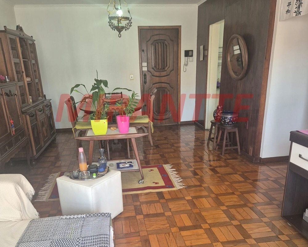 Apartamento de 95m² com 2 quartos em Água Fria