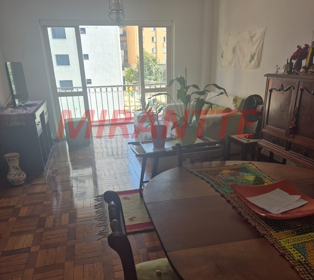 Apartamento de 95m² com 2 quartos em Água Fria