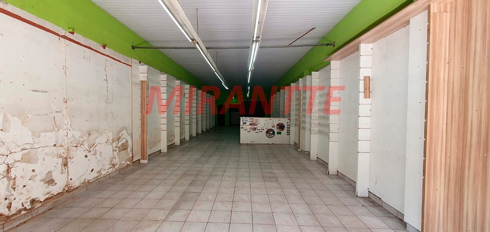 Comercial de 275m² em Centro