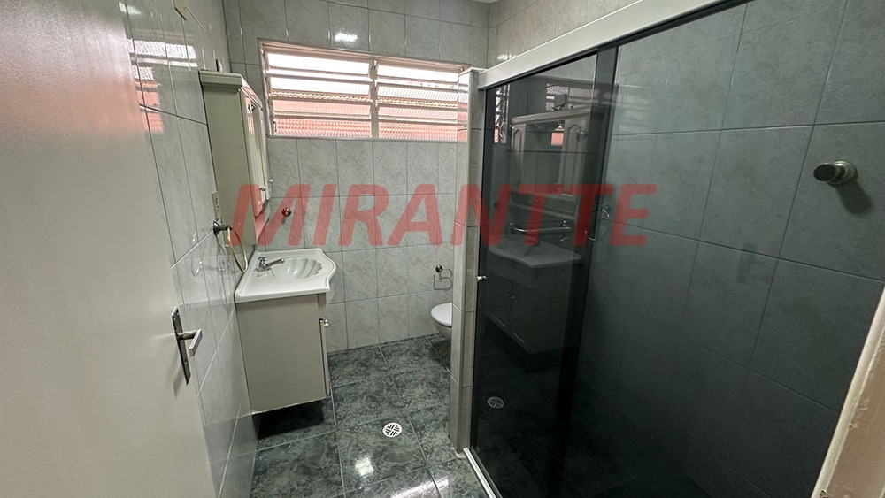 Sobrado de 130m² com 3 quartos em Vila Guaca
