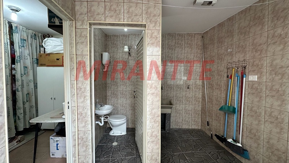 Sobrado de 130m² com 3 quartos em Vila Guaca