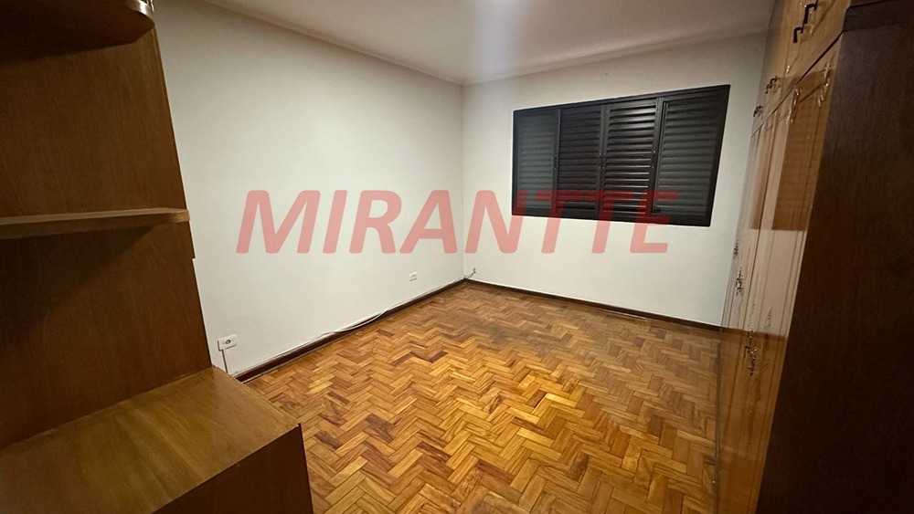 Sobrado de 130m² com 3 quartos em Vila Guaca