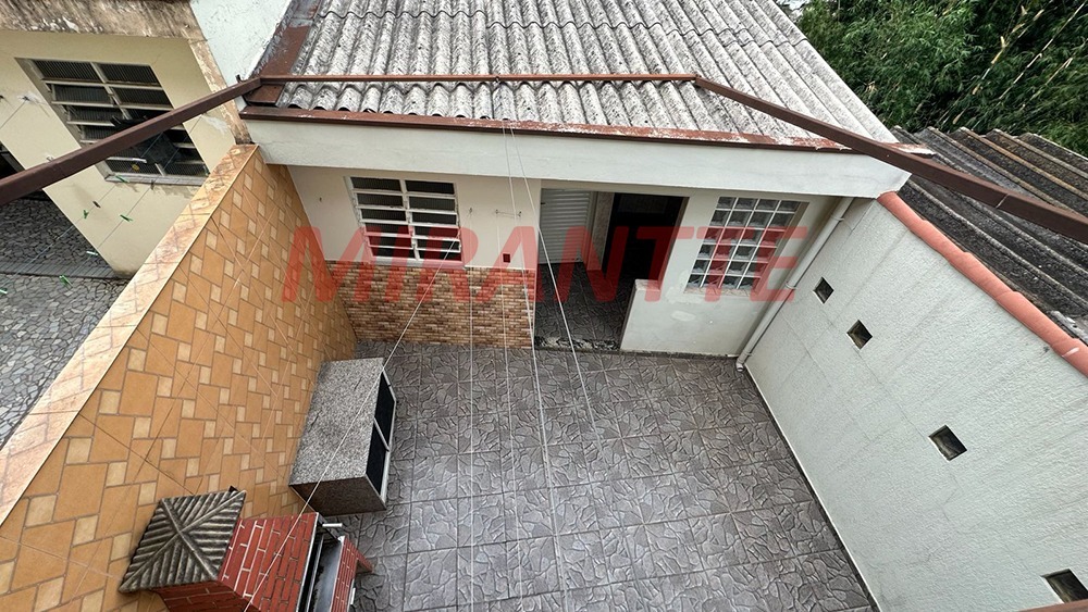 Sobrado de 130m² com 3 quartos em Vila Guaca
