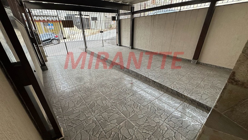 Sobrado de 130m² com 3 quartos em Vila Guaca