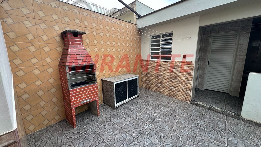 Sobrado de 130m² com 3 quartos em Vila Guaca
