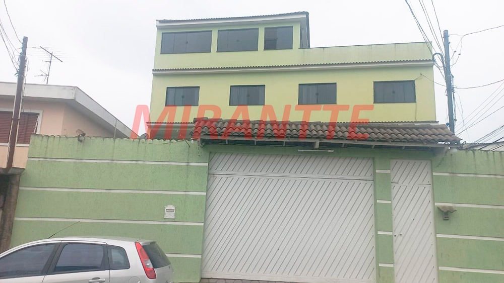 Sobrado de 300m² com 10 quartos em Vila Dionisia