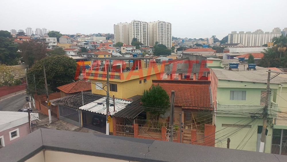Sobrado de 300m² com 10 quartos em Vila Dionisia