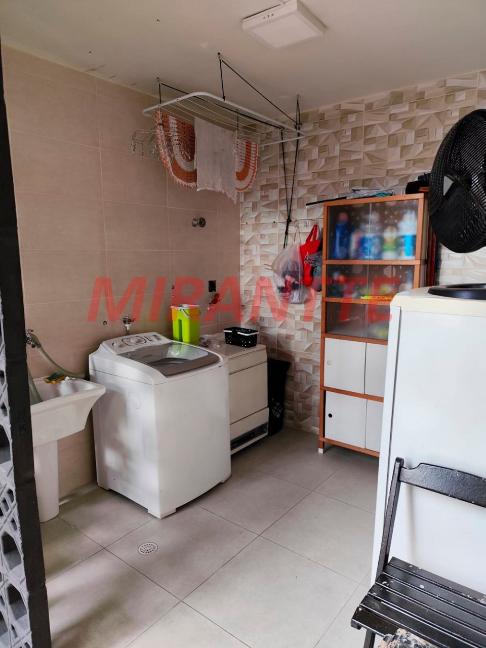 Casa terrea de 880m² com 3 quartos em Água Fria