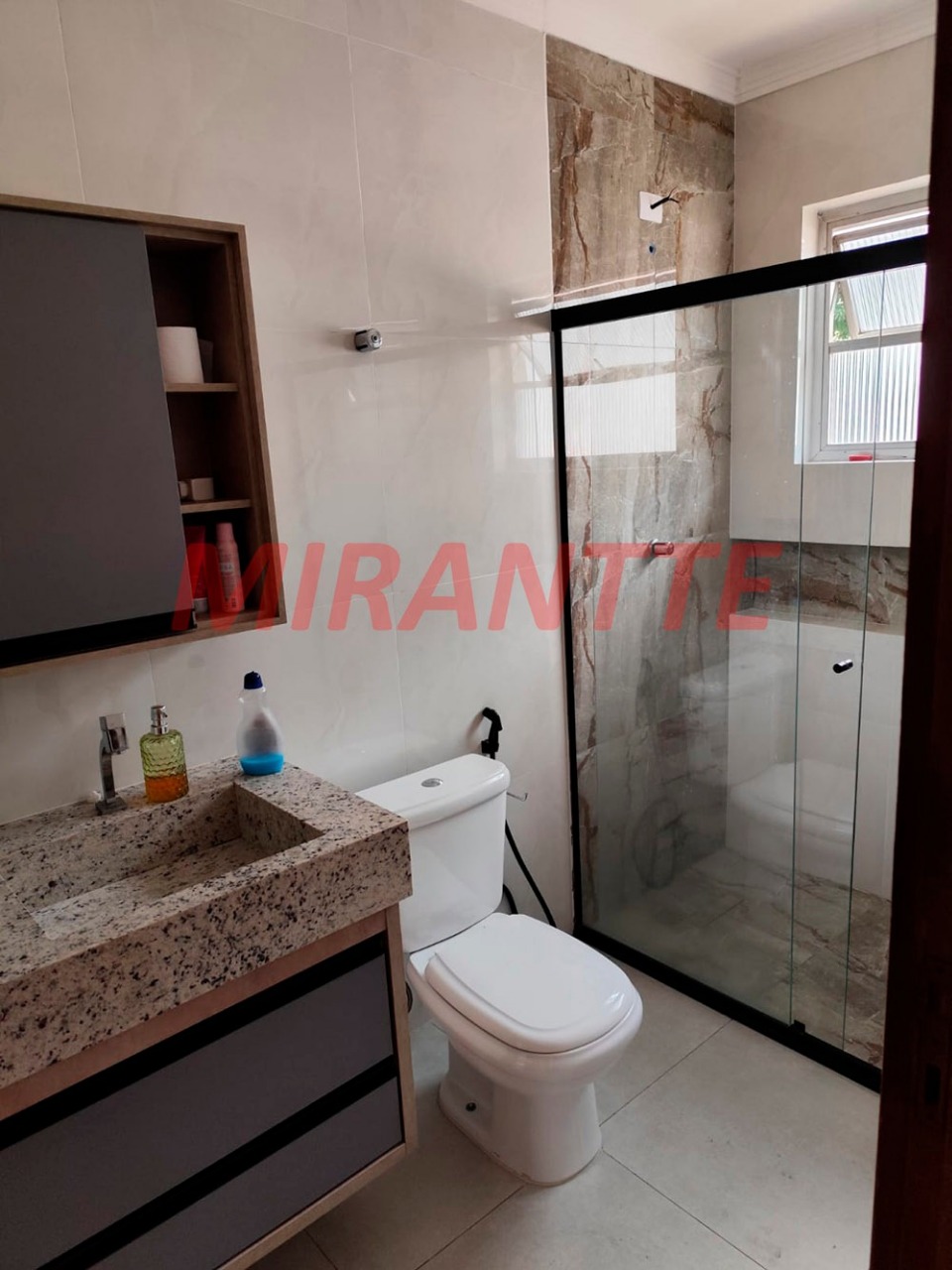 Casa terrea de 880m² com 3 quartos em Água Fria