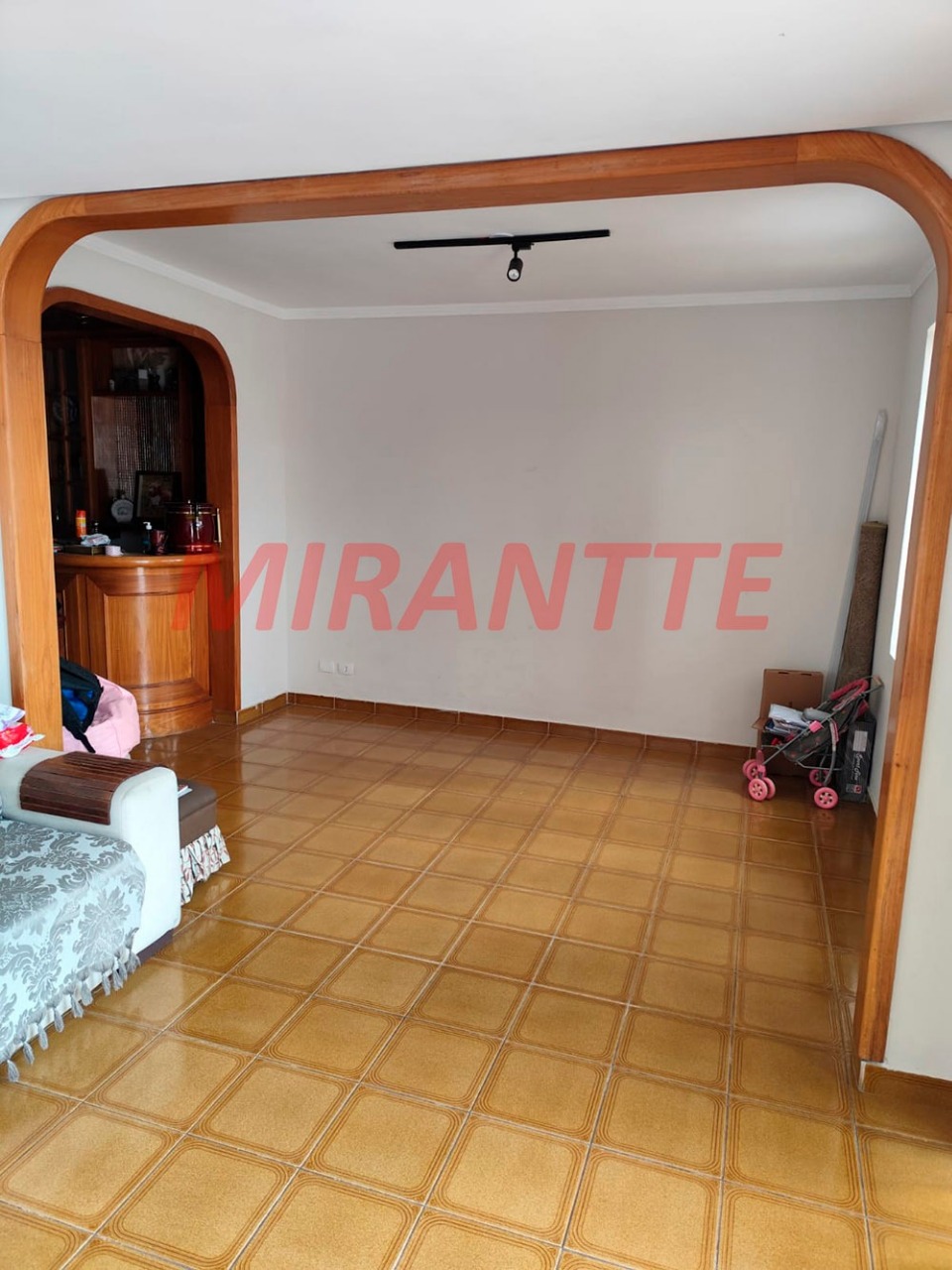 Casa terrea de 880m² com 3 quartos em Água Fria