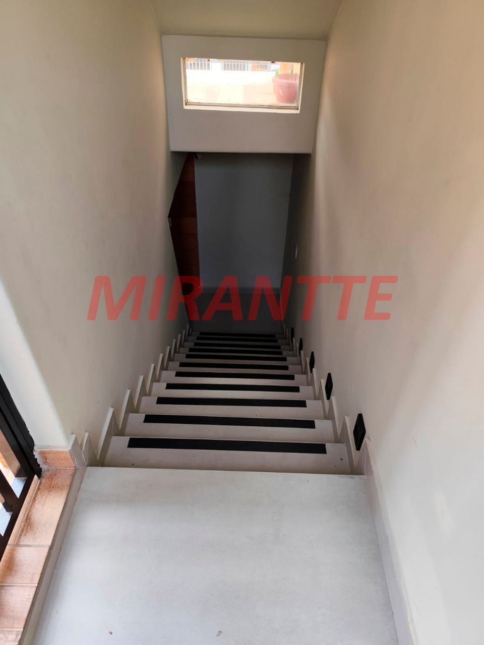 Casa terrea de 880m² com 3 quartos em Água Fria
