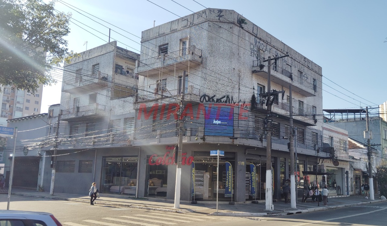 Comercial de 1600m² em Vila Maria