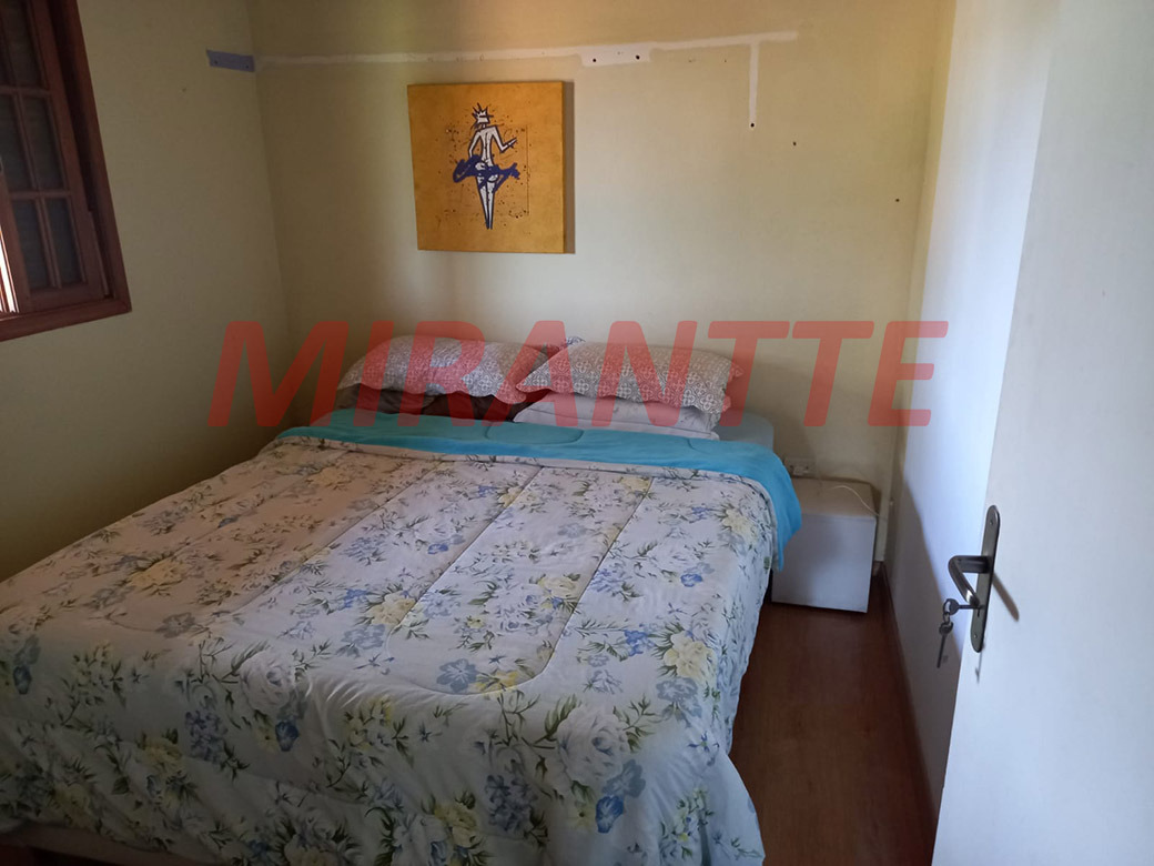 Cond. fechado de 305m² com 3 quartos em Serra da Cantareira