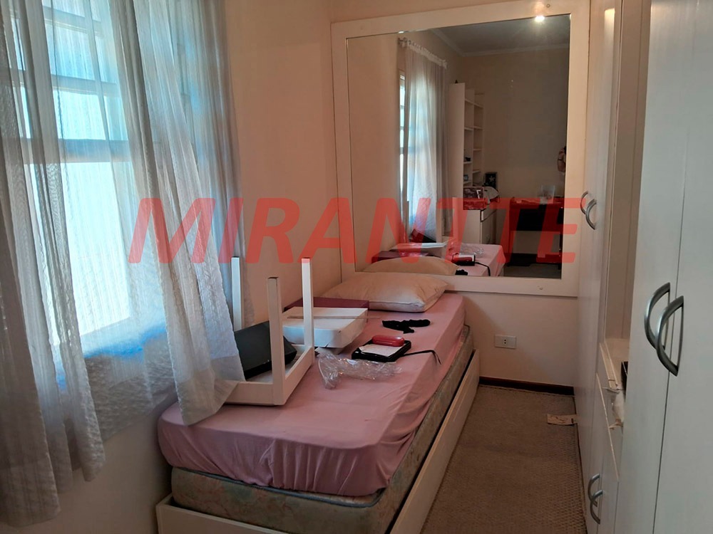 Sobrado de 190m² com 4 quartos em Vila Paiva