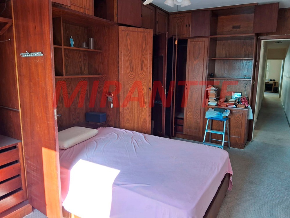 Sobrado de 190m² com 4 quartos em Vila Paiva