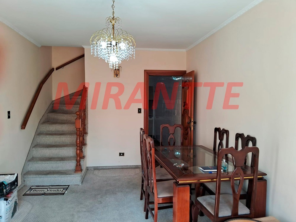 Sobrado de 190m² com 4 quartos em Vila Paiva