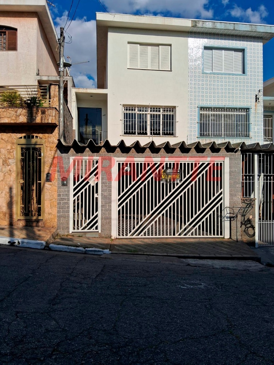 Sobrado de 190m² com 4 quartos em Vila Paiva