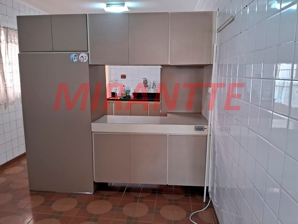 Sobrado de 190m² com 4 quartos em Vila Paiva