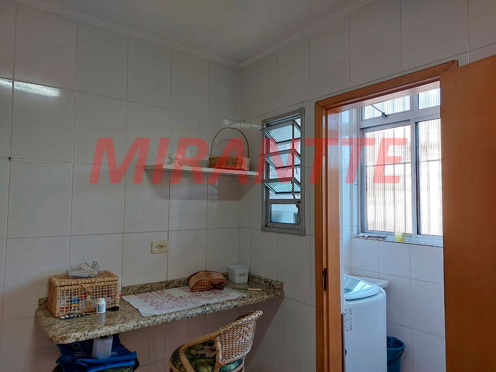 Apartamento de 67m² com 2 quartos em Jaçana