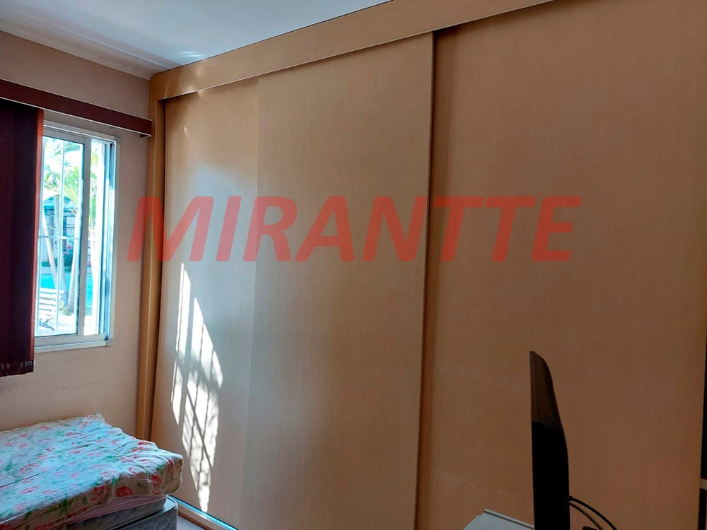 Apartamento de 67m² com 2 quartos em Jaçana