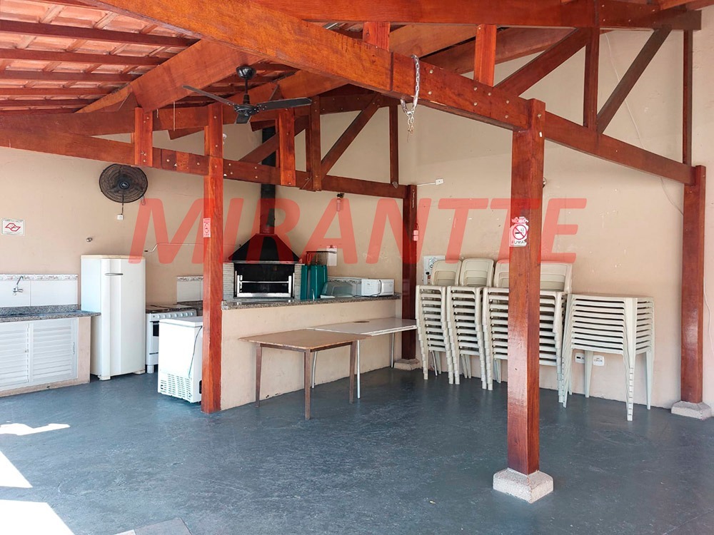 Apartamento de 67m² com 2 quartos em Jaçana