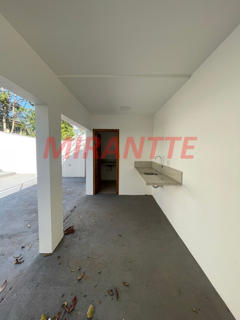 Casa terrea de 400m² com 4 quartos em Tremembe