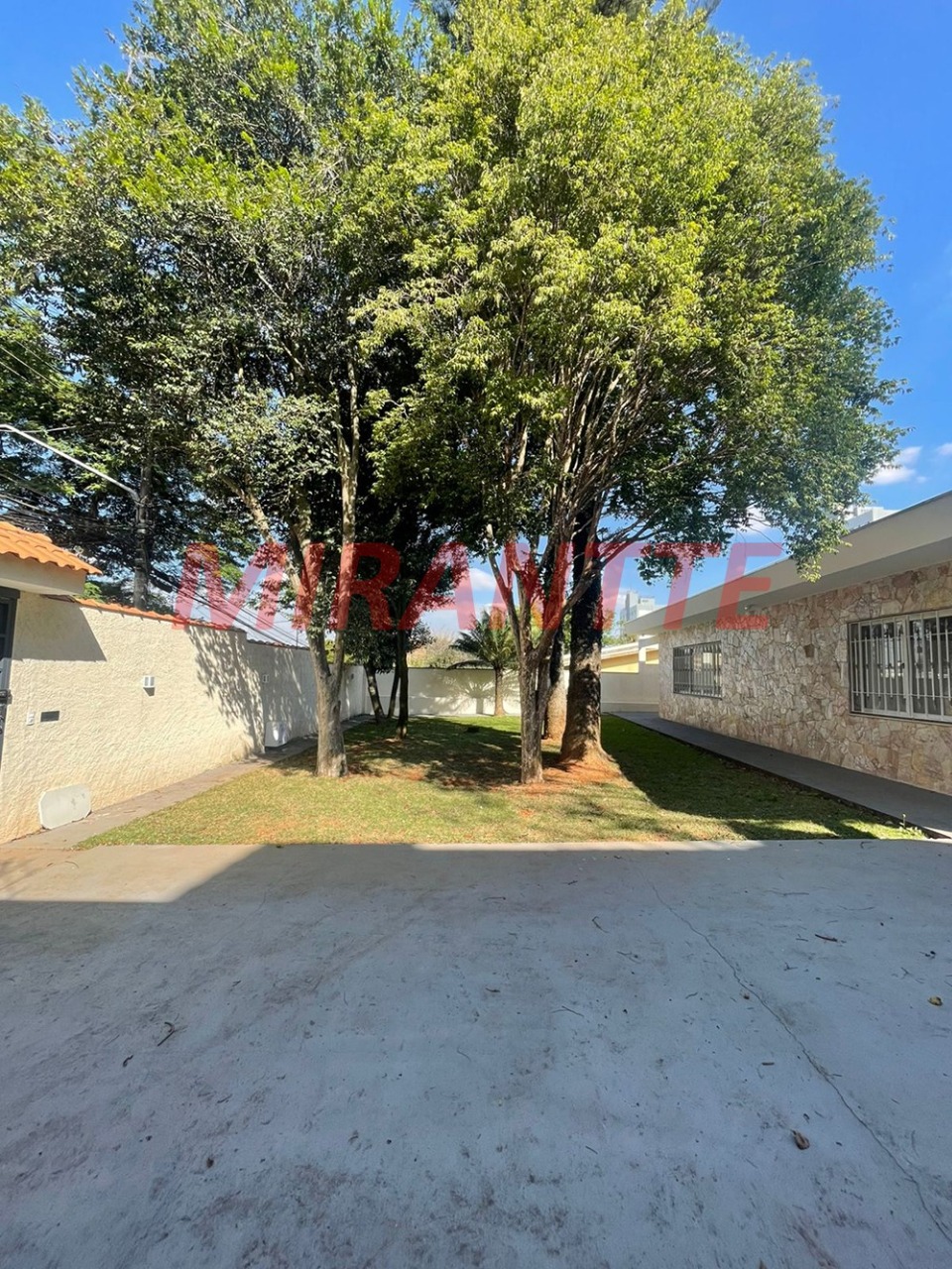 Casa terrea de 400m² com 4 quartos em Tremembe