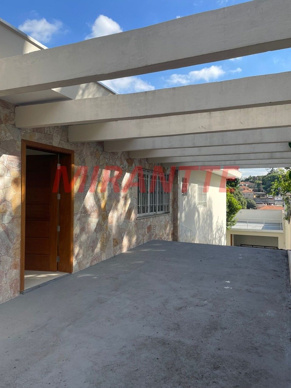 Casa terrea de 400m² com 4 quartos em Tremembe
