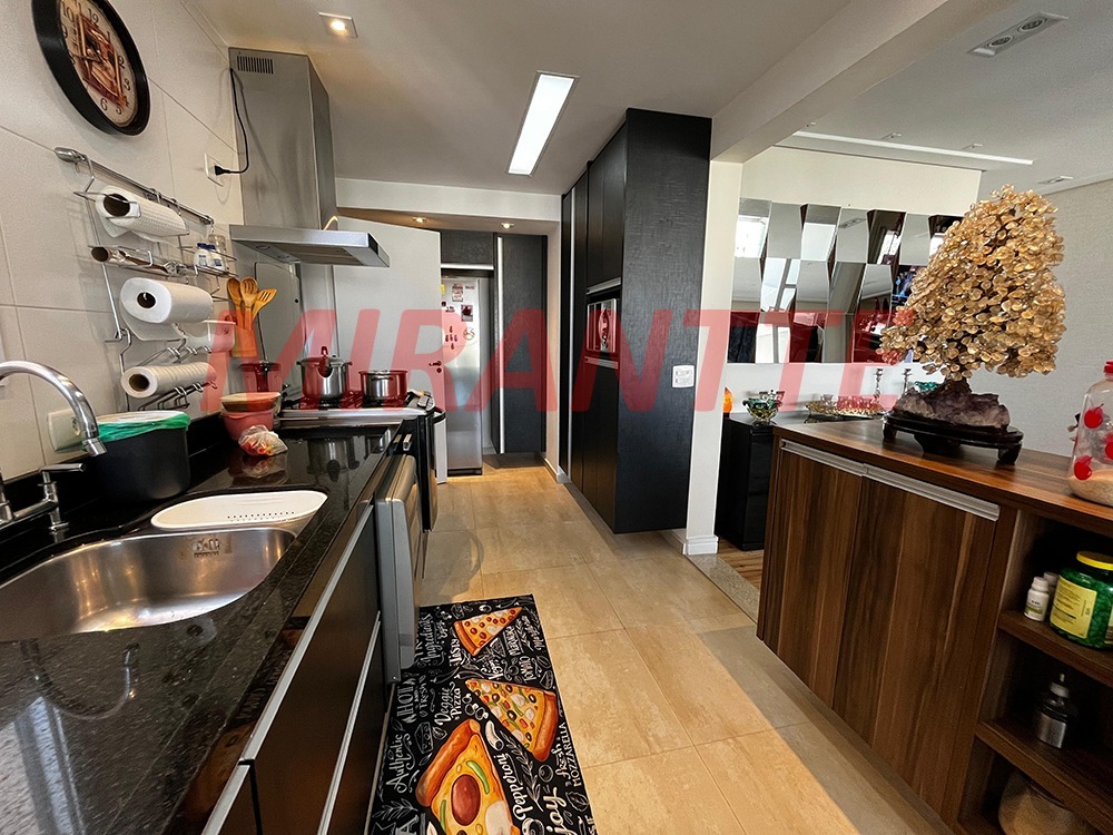Apartamento de 139m² com 3 quartos em Santa Teresinha