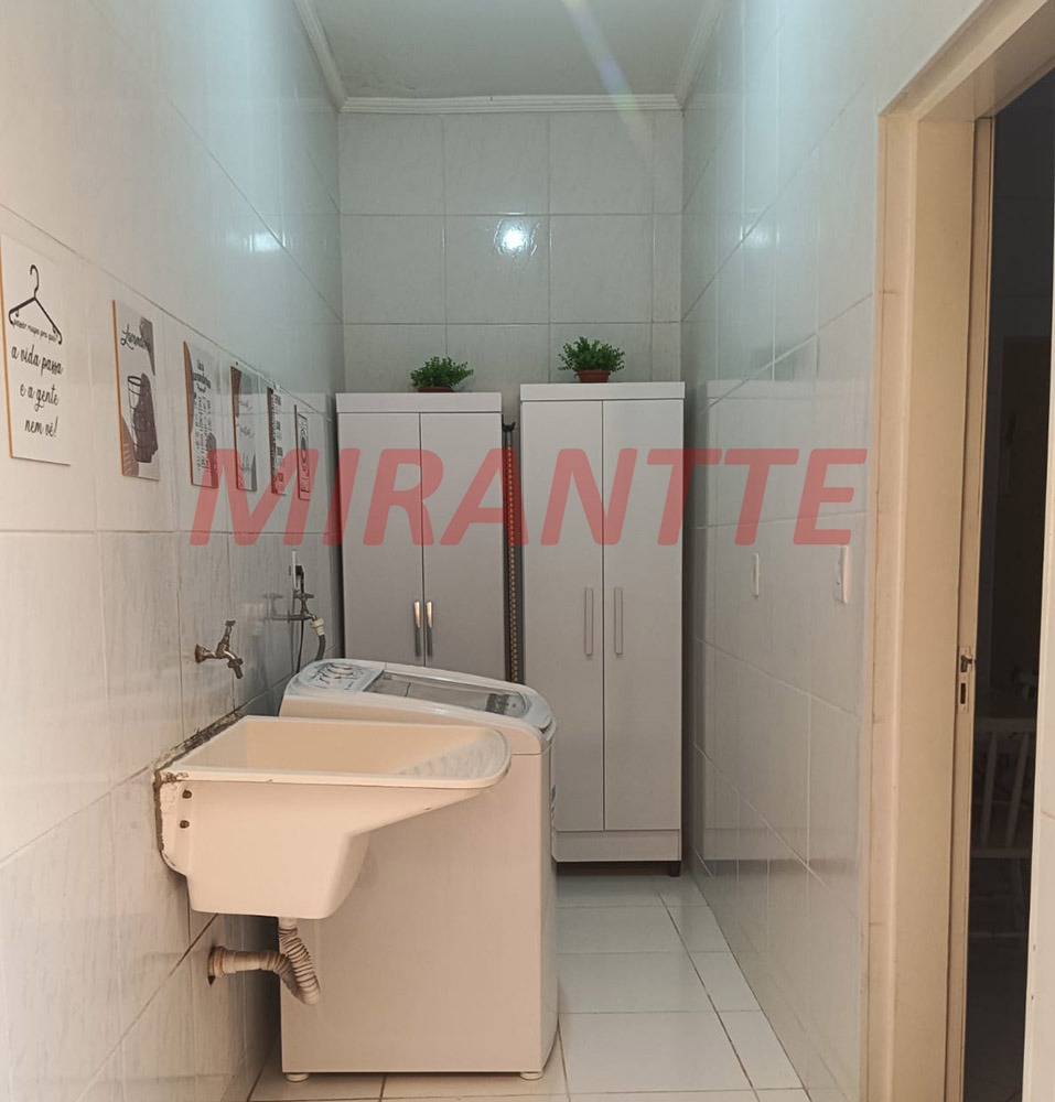 Sobrado de 290m² com 3 quartos em Mandaqui