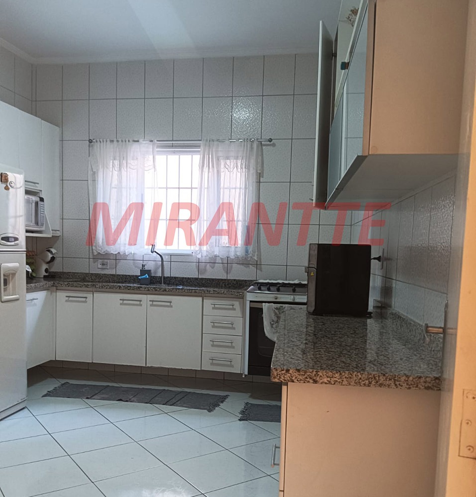 Sobrado de 290m² com 3 quartos em Mandaqui
