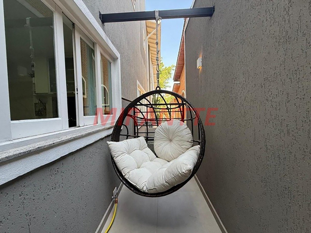 Sobrado de 297m² com 5 quartos em Jardim França