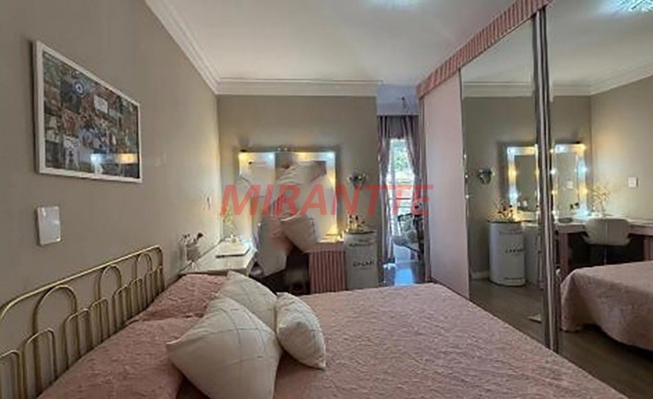 Sobrado de 297m² com 5 quartos em Jardim França