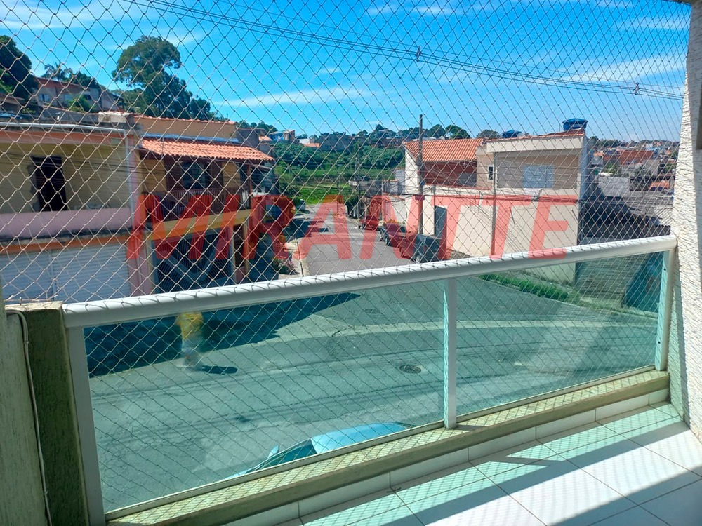 Sobrado de 184.5m² com 3 quartos em Jardim São João