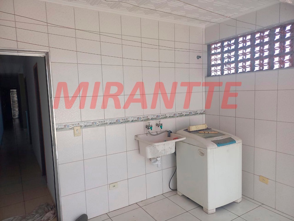 Sobrado de 184.5m² com 3 quartos em Jardim São João