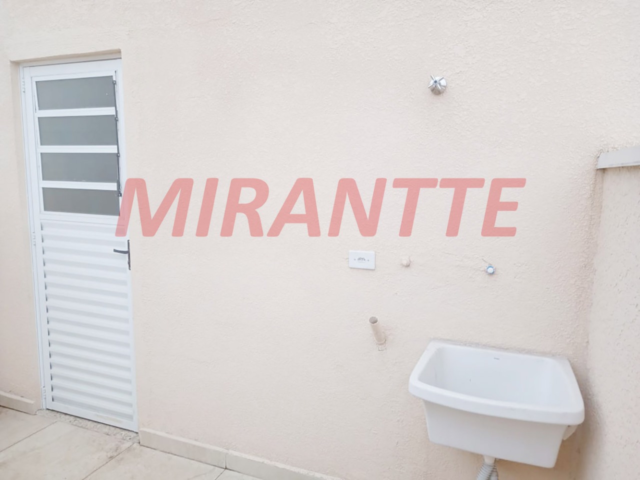 Apartamento de 33.85m² com 1 quartos em Santana