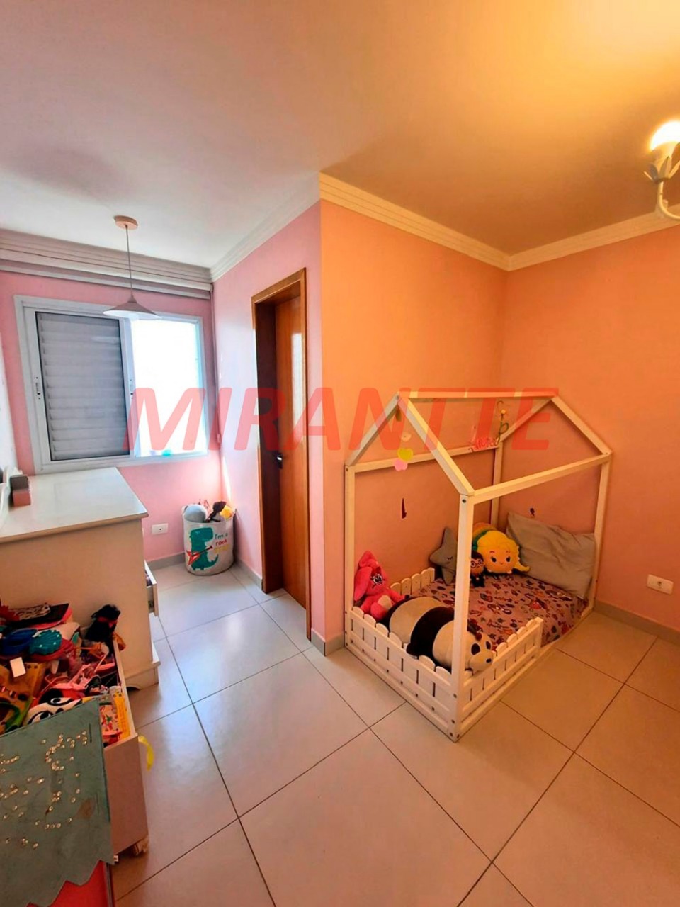 Sobrado de 144m² com 3 quartos em Vila Constança