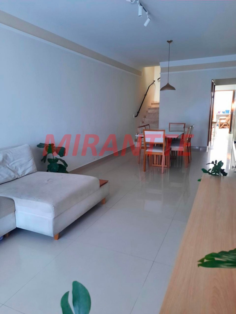 Sobrado de 144m² com 3 quartos em Vila Constança