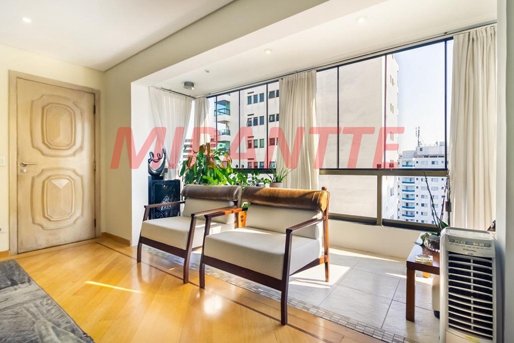 Apartamento de 161m² com 4 quartos em Vila Suzana