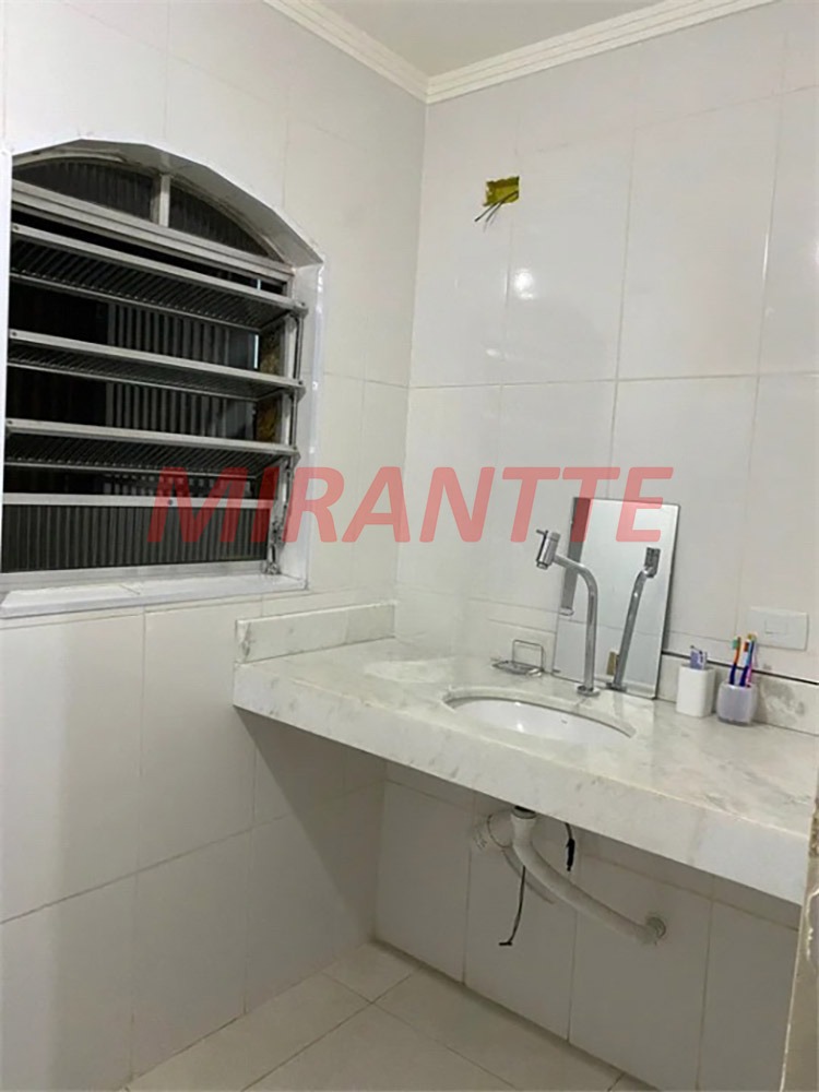 Sobrado de 130m² com 3 quartos em Bortolândia