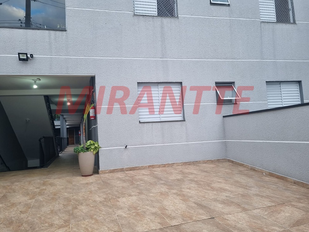 Cond. fechado de 50m² com 2 quartos em Vila Santa Terezinha (Zona Norte)