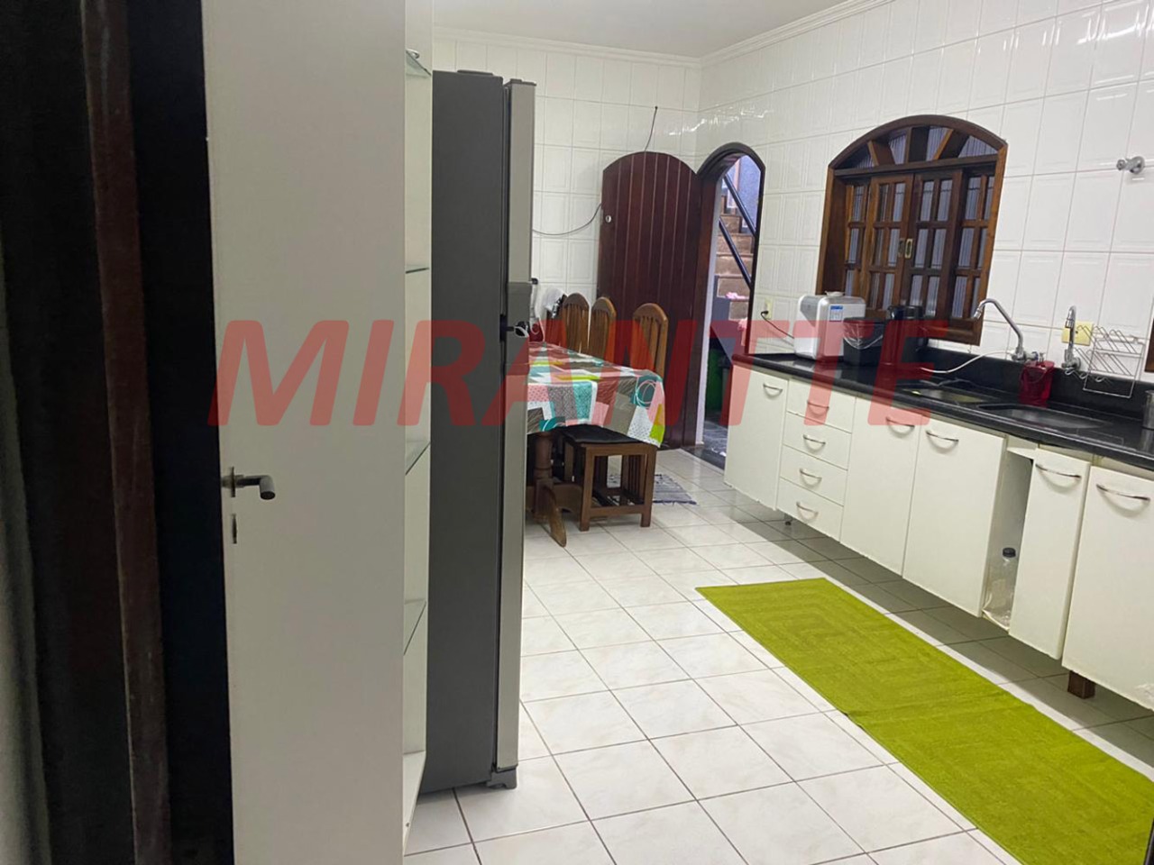 Sobrado de 192m² com 3 quartos em Parada Inglesa