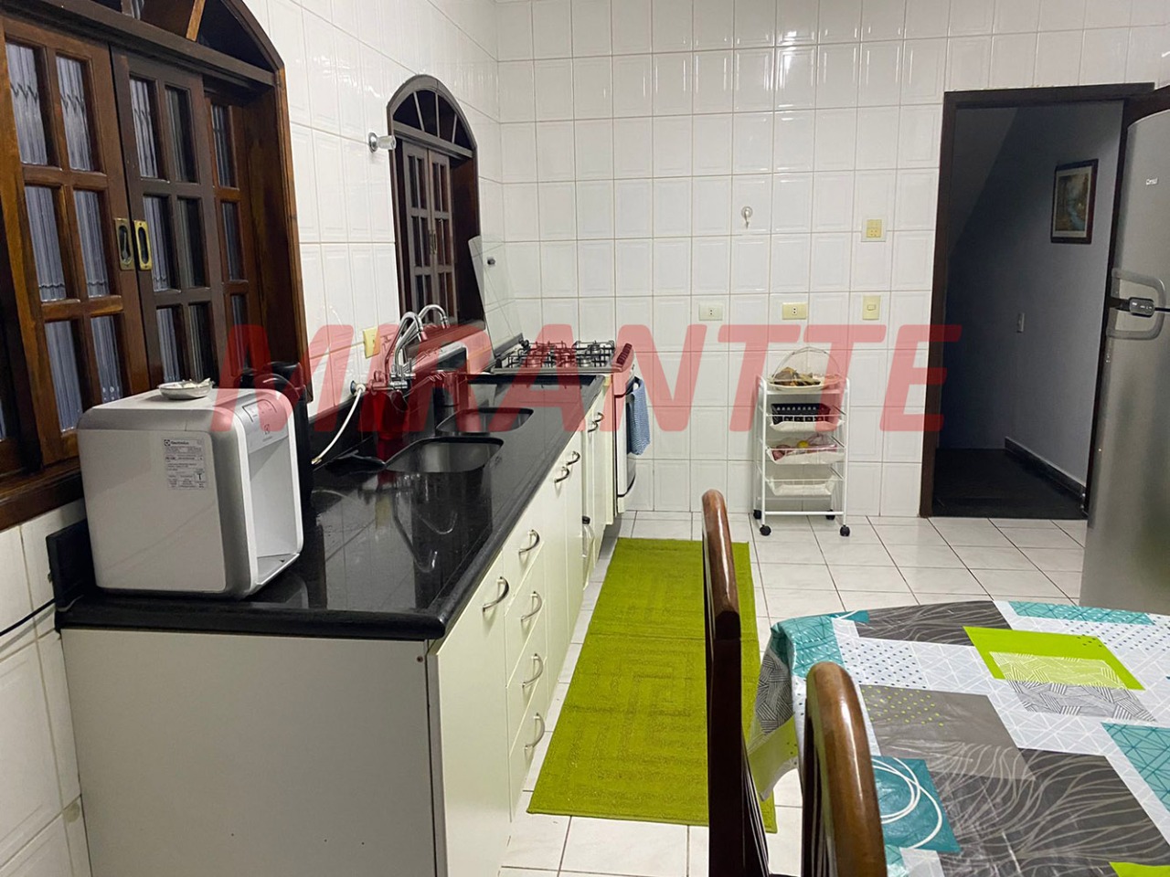 Sobrado de 192m² com 3 quartos em Parada Inglesa