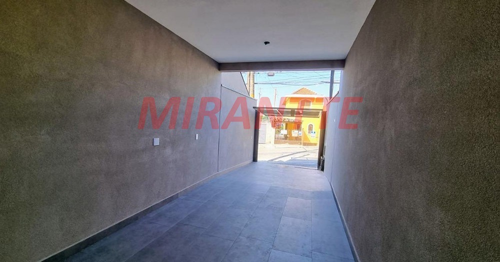 Sobrado de 129m² com 3 quartos em Santa Teresinha