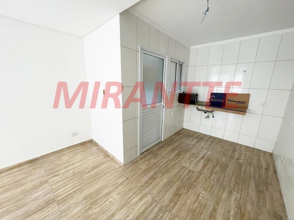 Cond. fechado de 54m² com 2 quartos em Vila Isolina Mazzei