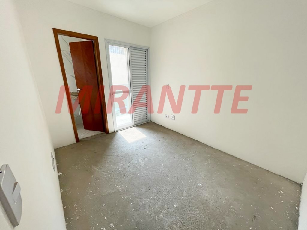 Cond. fechado de 54m² com 2 quartos em Vila Isolina Mazzei