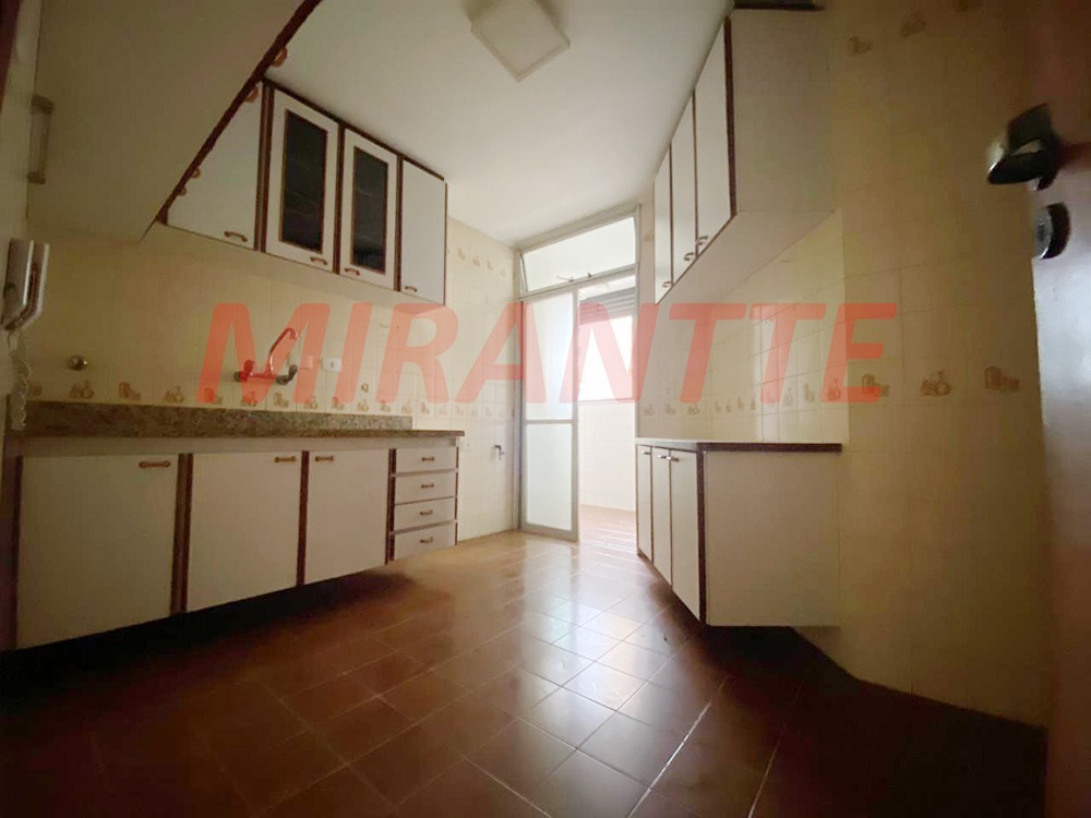 Apartamento de 70m² com 2 quartos em Santana