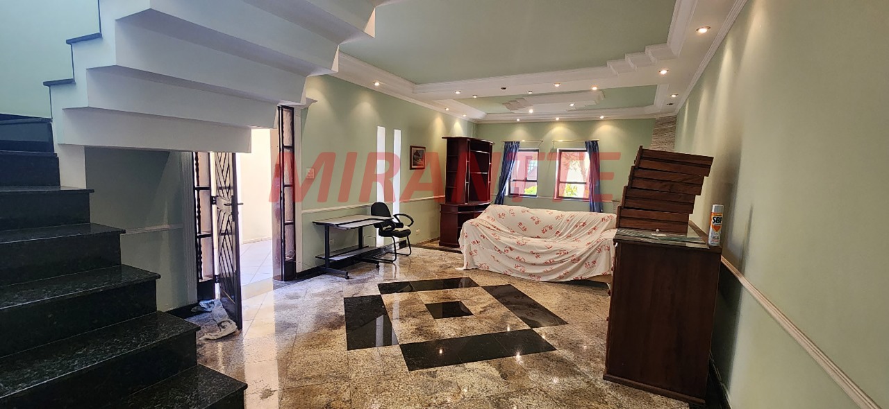 Sobrado de 222m² com 3 quartos em Vila Guilherme